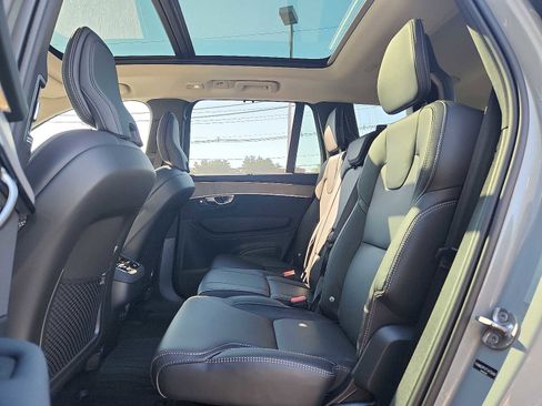 Used 2026 Volvo XC90 B6 Ultra w/ Protection Package AWD/4WD image 10
