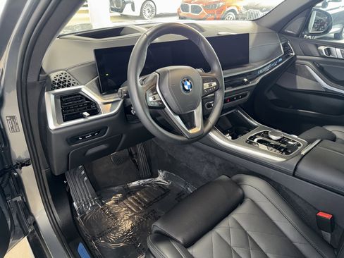 Certified 2025 BMW X5 xDrive50e w/ Premium Package image 20