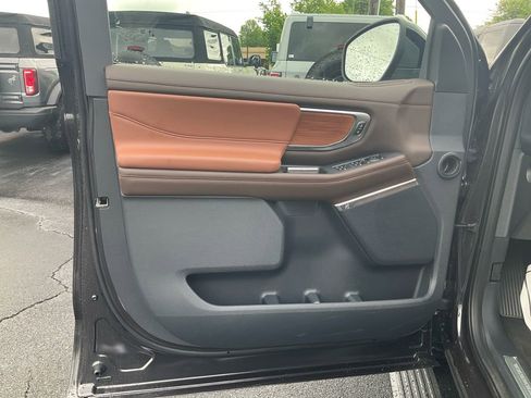 New 2026 Ford Expedition Max King Ranch AWD/4WD image 17