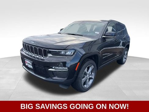 New 2025 Jeep Grand Cherokee Limited image 4