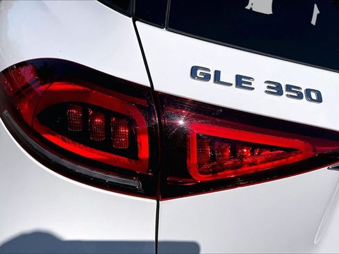 Used 2021 Mercedes-Benz GLE 350 image 29