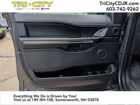 Used 2019 Ford Expedition XLT w/ Equipment Group 202A image 16