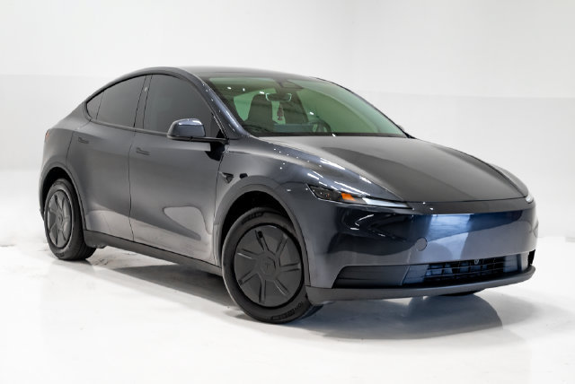 Used 2026 Tesla Model Y Long Range AWD/4WD image 5