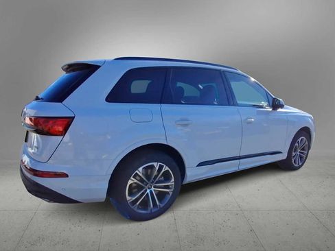 New 2026 Audi Q7 Premium image 8