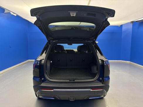 New 2026 Chevrolet Equinox ACTIV AWD/4WD image 30