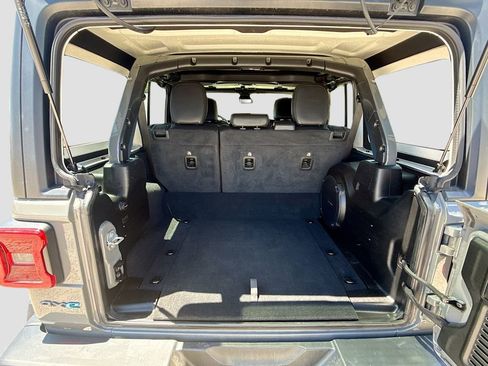 Used 2021 Jeep Wrangler Unlimited Rubicon 4xe w/ Cold Weather Group image 30