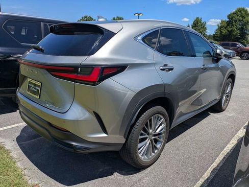Used 2022 Lexus NX 350h AWD image 2