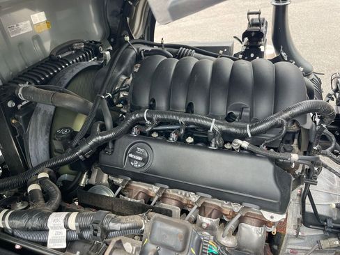 Used 2024 Chevrolet Low Cab Forward image 27