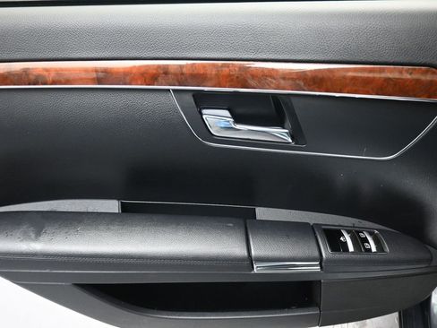 Used 2010 Mercedes-Benz S 550 image 26