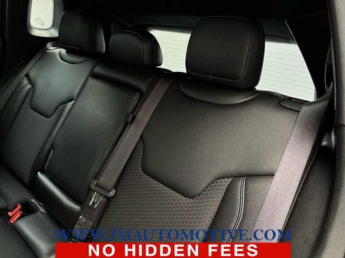 Used 2024 Jeep Compass Latitude image 15