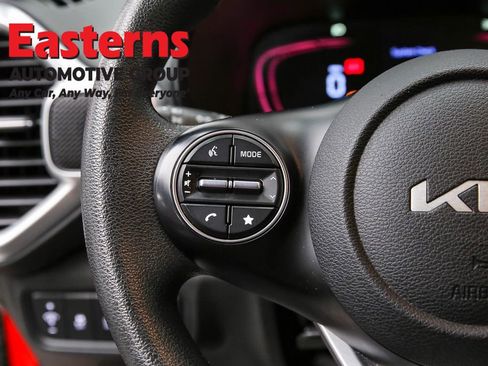 Used 2024 Kia Soul LX w/ Option Group 015 image 15