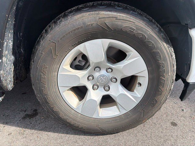 Used 2024 RAM 1500 Big Horn RWD image 10