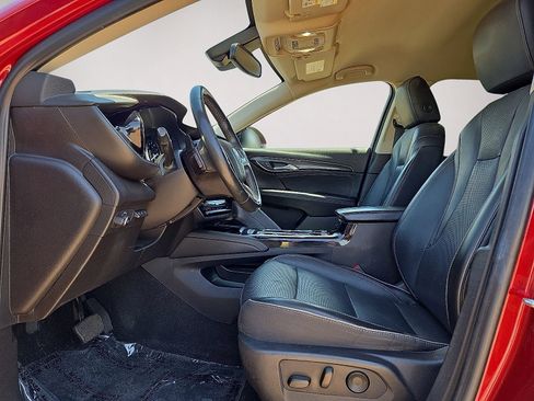 Used 2021 Buick Envision Essence w/ Technology Package I FWD image 25