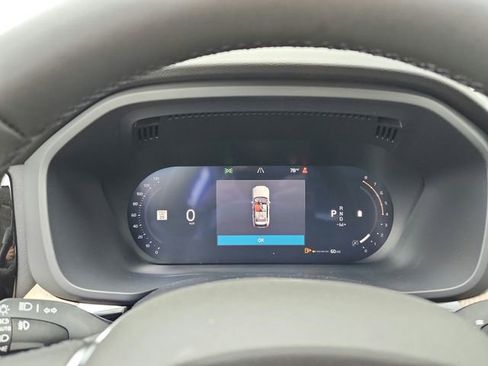 New 2026 Volvo XC60 B5 Plus w/ Protection Package Premier image 24