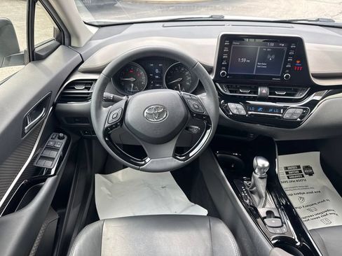 Certified 2021 Toyota C-HR Limited FWD image 29