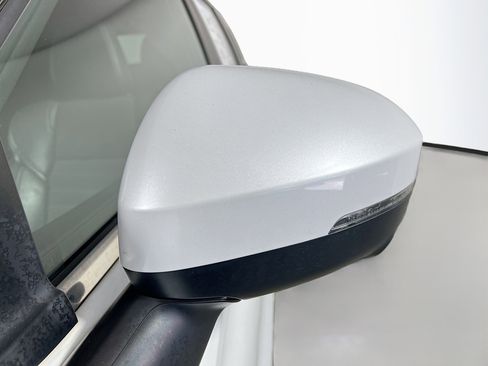 Used 2023 Mitsubishi Outlander Ralliart AWD/4WD image 13