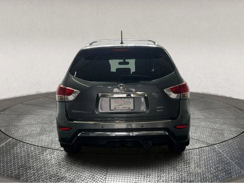 Used 2015 Nissan Pathfinder SV w/ Trailer Tow Package image 6