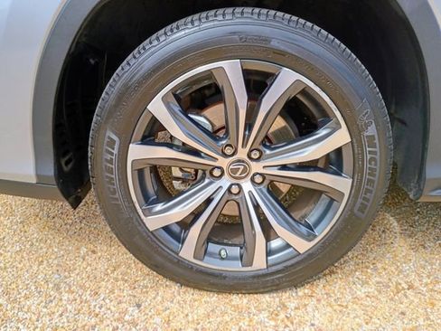 Used 2022 Lexus RX 350L FWD w/ Premium Package image 19