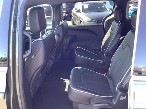 New 2027 Chrysler Pacifica Limited w/ Family Tech Group FWD image 26
