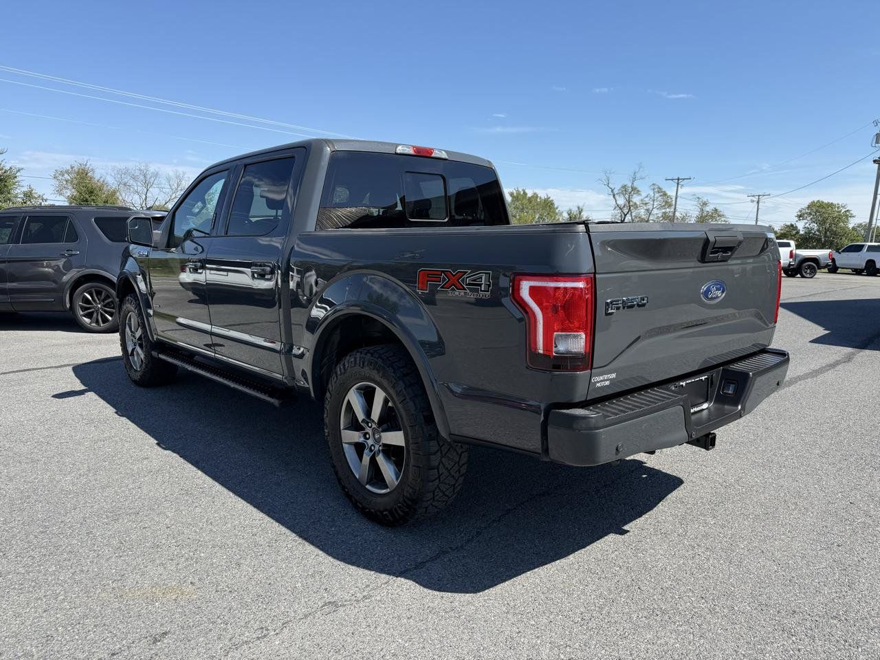 Used 2017 Ford F150 XLT w/ Equipment Group 302A Luxury AWD/4WD image 4