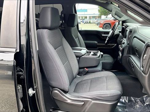 Used 2020 Chevrolet Silverado 1500 LT w/ All-Star Edition image 30