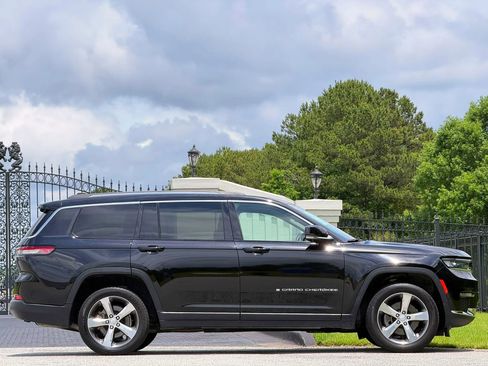 Used 2021 Jeep Grand Cherokee L Limited w/ Luxury Tech Group II AWD/4WD image 6