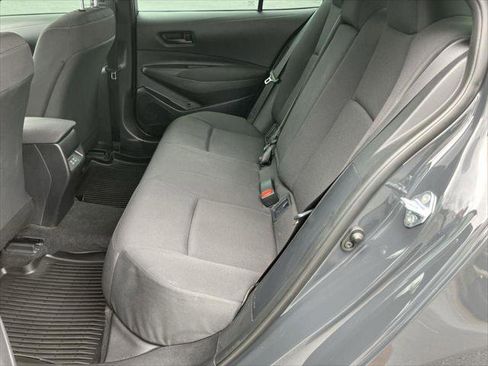 Certified 2025 Toyota Corolla LE FWD image 22