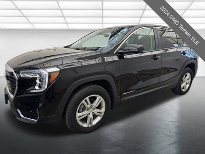 Used 2024 GMC Terrain SLE