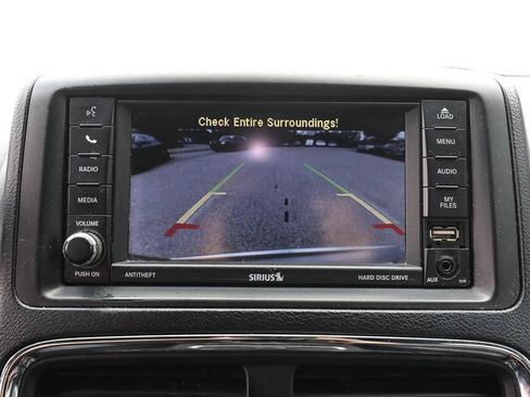 Used 2017 Dodge Grand Caravan GT FWD image 19