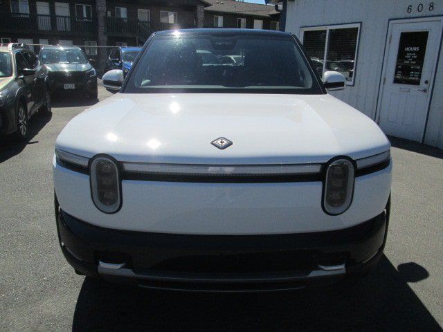 Used 2027 Rivian R2 Performance Dual AWD/4WD image 2