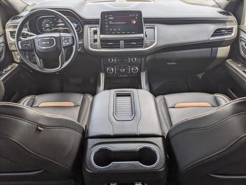 Used 2023 GMC Yukon AT4 w/ AT4 Premium Plus Package image 19