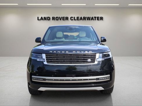 New 2026 Land Rover Range Rover Long Wheelbase SE AWD/4WD image 8