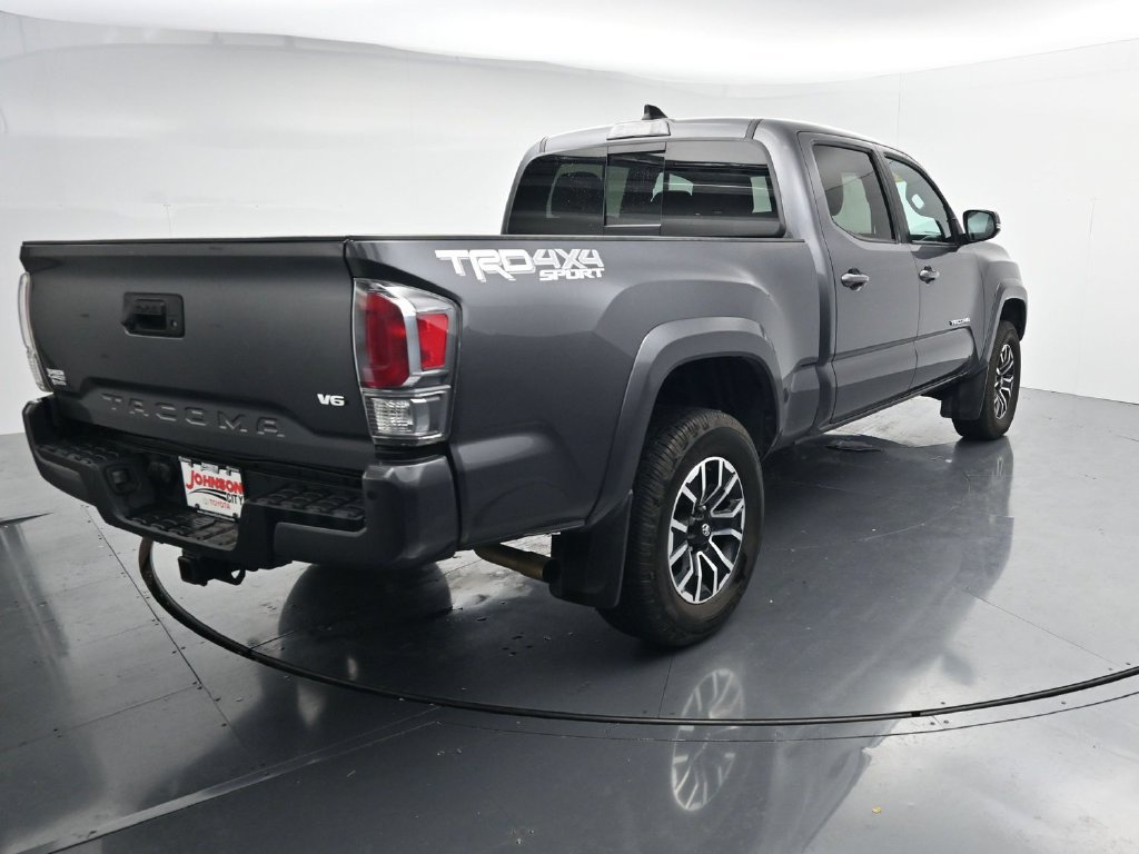 Used 2023 Toyota Tacoma TRD Sport w/ TRD Premium Sport Package AWD/4WD image 7