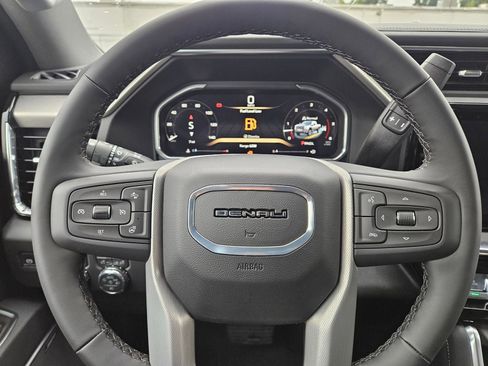 New 2026 GMC Sierra 3500 Denali w/ Denali Reserve Package image 11