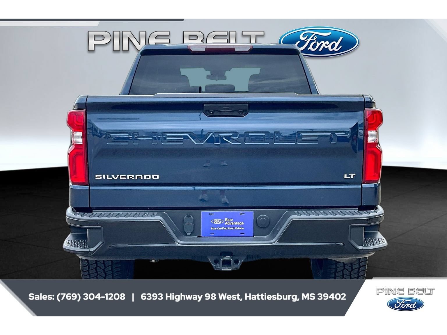 Used 2023 Chevrolet Silverado 1500 LT Trail Boss w/ Protection Package AWD/4WD image 4