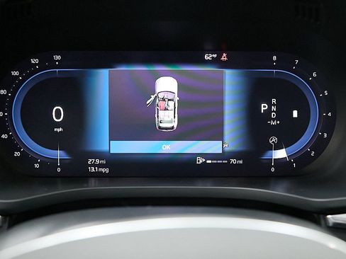 Used 2023 Volvo XC60 B5 Ultimate image 14