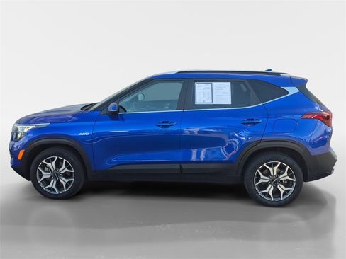 Used 2023 Kia Seltos EX image 7