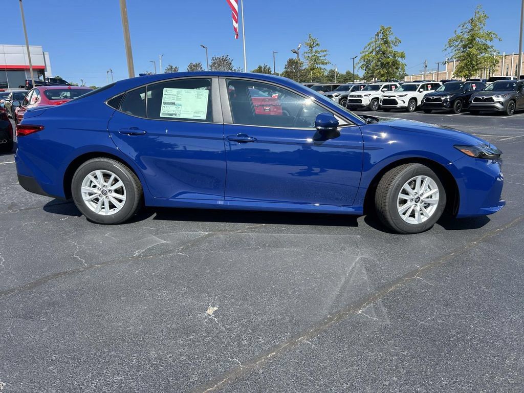 New 2026 Toyota Camry LE w/ Convenience Package FWD image 2