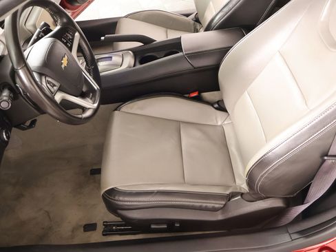 Used 2015 Chevrolet Camaro SS w/ RS Package RWD image 10