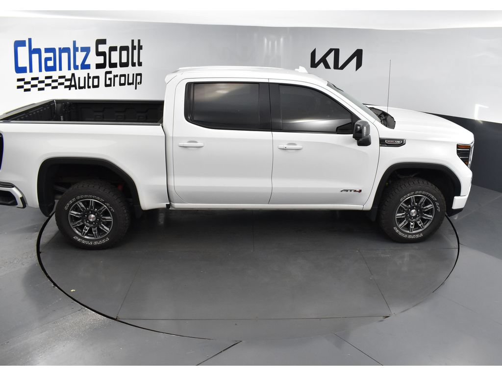 Used 2024 GMC Sierra 1500 AT4 AWD/4WD image 14