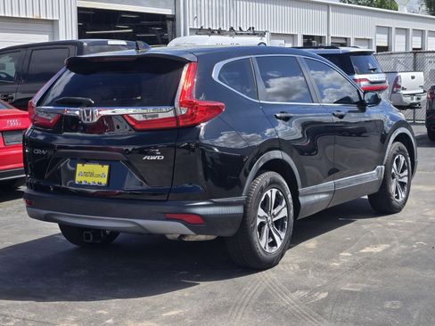 Used 2018 Honda CR-V LX image 6