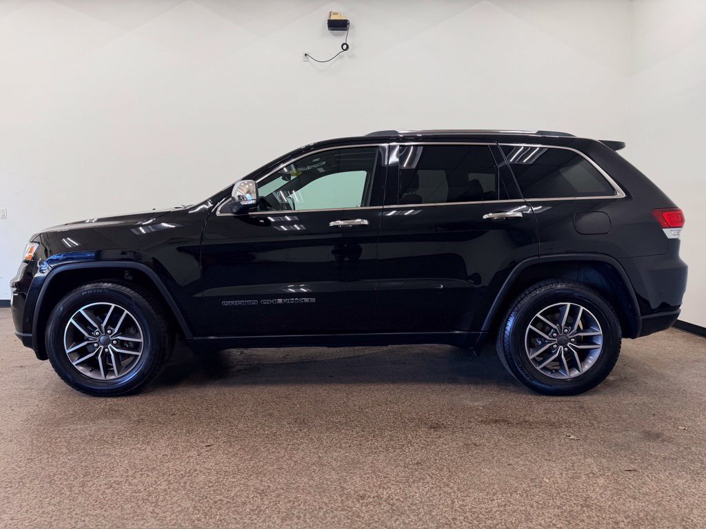 Used 2020 Jeep Grand Cherokee Limited AWD/4WD image 2