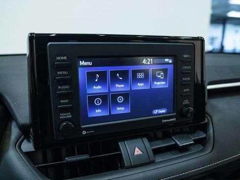 Certified 2022 Toyota RAV4 LE AWD/4WD image 22