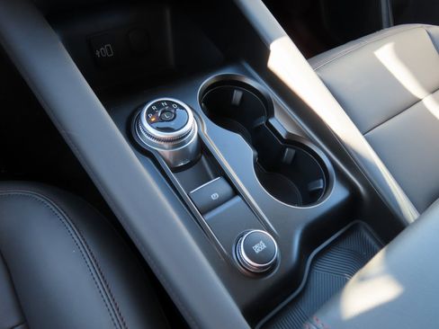 New 2026 Ford Explorer Active image 13