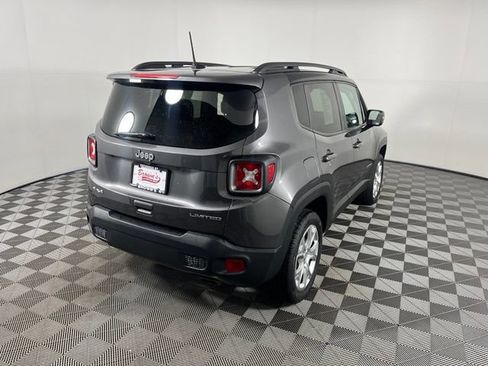 Used 2020 Jeep Renegade Limited AWD/4WD image 7