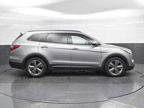 Used 2015 Hyundai Santa Fe Limited w/ Option Group 04 AWD/4WD image 4