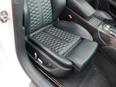 Used 2017 Audi RS 7 Prestige image 22