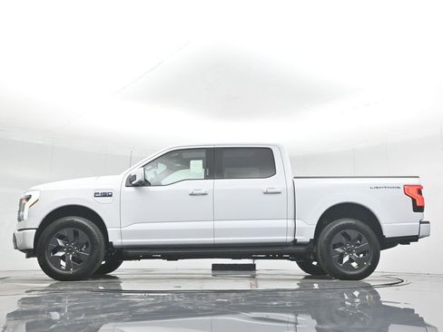 New 2025 Ford F150 Lightning Lariat image 7