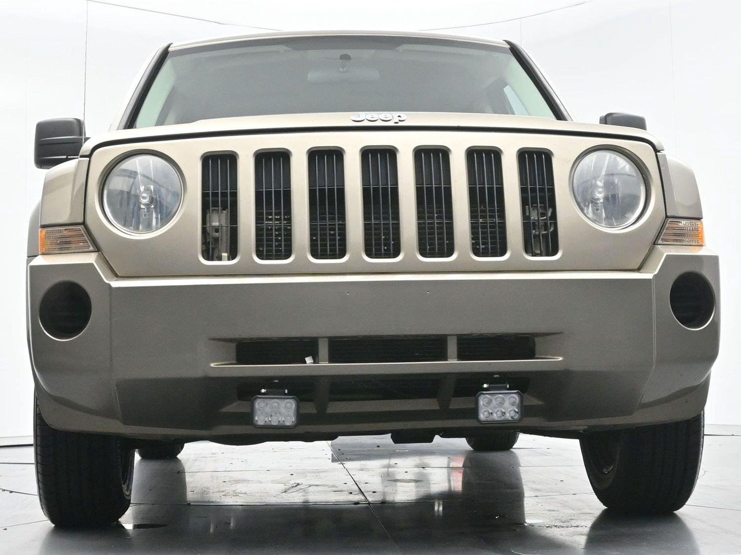 Used 2008 Jeep Patriot Sport FWD image 39