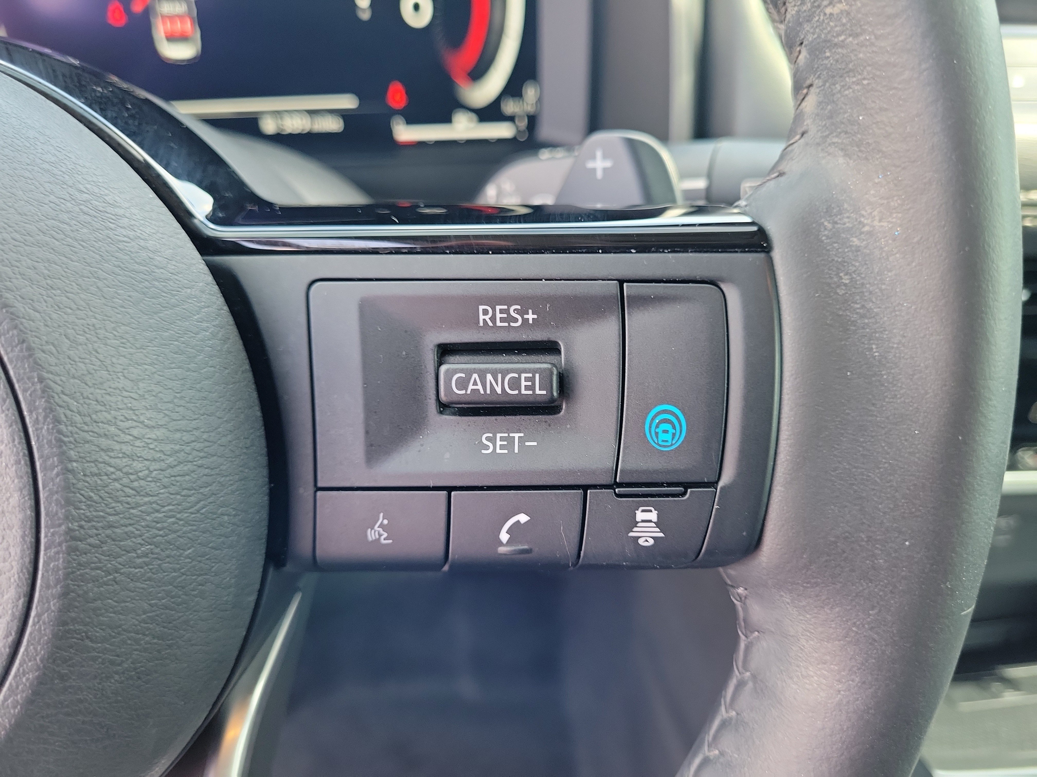 Certified 2024 Nissan Rogue SL w/ SL Premium Package FWD image 19